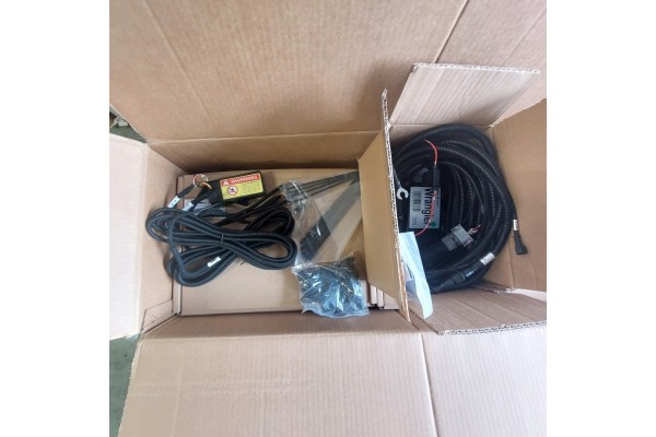 JEEP WRANGLER JK 4 PUERTAS 2007-2017 ESTRIBOS ELÉCTRICOS CON KIT LED