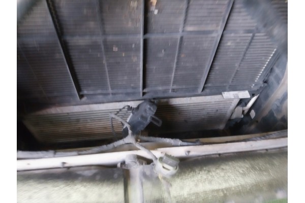Refuerzo de Capó, Guardabarros y Parachoques con Radiador para BMW X7