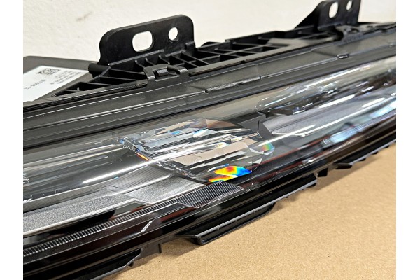 BMW i7 7 G70 LAMP HEADLIGHTS CRYSTAL SWAROVSKI FRONT 9879935 9879936 NEW Installation side left right