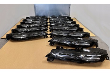 BMW i7 7 G70 LAMP HEADLIGHTS CRYSTAL SWAROVSKI FRONT 9879935 9879936 NEW Quality of parts according to GVO O original with manuf