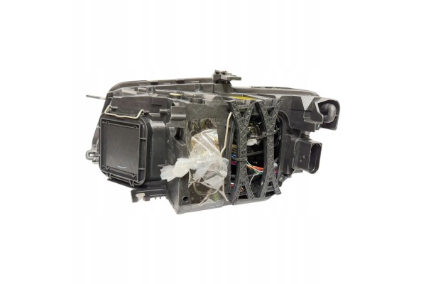 AUDI Q5 09 13 XENON 8R0941030AF NEW HEADLIGHT RIGHT Installation side right