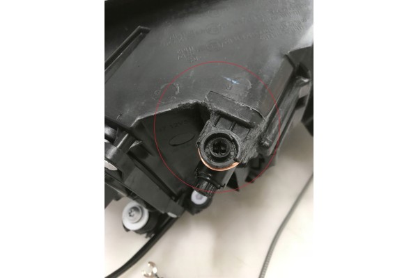 Kit de Faros Osram LEDHL104-GTI para VW Golf VII