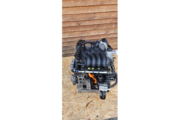 ENGINE COMPLETE VW 2 0 PETROL BSX COMPLETE Catalog number of the part SILNIK KOMPLETNY VW 2 0 BENZYNA BSX KOMPLETNY