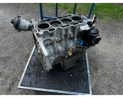 ENGINE BERLINGO PEUGEOT 1 5 BLUE HDI YH01 POST SHAFT BLOCK