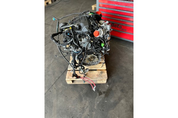 Engine R9M 1 6 DCI BI TURBO 452 R9M452 Part manufacturer Renault OE