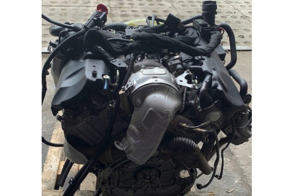 SPRINTER ENGINE Ad blue 906 642 3 0 V6 519 319 642896 642 896 warranty Part manufacturer Mercedes Benz OE