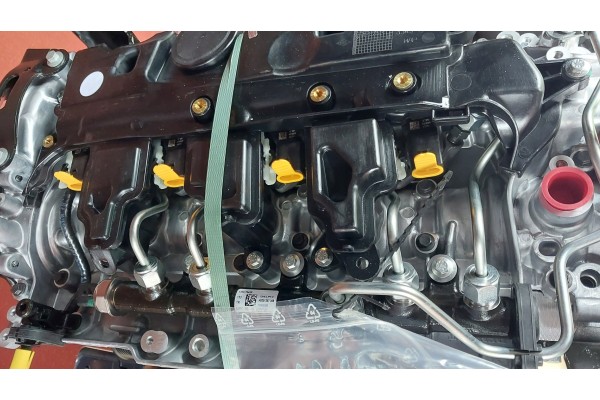 NEW ENGINE RENAULT MASTER 2 3dci INJECTION PUMP WARRANTY AND INVOICE Packaging status original