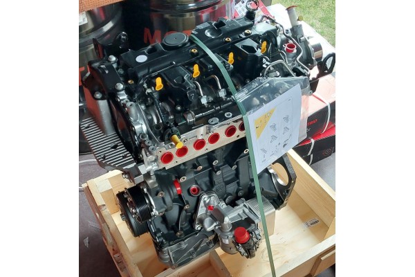 NEW ENGINE RENAULT MASTER 2 3dci INJECTION PUMP WARRANTY AND INVOICE Part manufacturer Renault OE