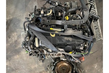 RENAULT MASTER 2 3 DCI DRIVE REAR ENGINE M9TH698 M9T H 698 Part manufacturer Renault OE