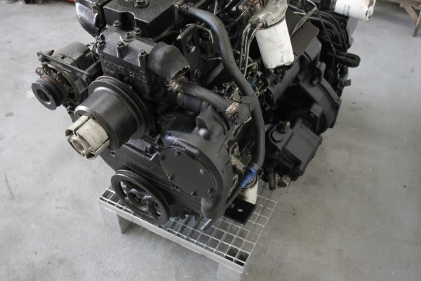 Engine Perkins 4 aa70274 forklift hyster manitou mf 67kw lukas Catalog number of the part koparka spychacz fadroma ladowarka woz