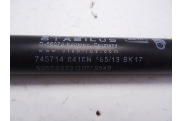 745714  AMORTIGUADORES MALETERO / PORTON ALFA ROMEO GIULIETTA (191) Distinctive 2013 745714 210287 ALFA ROMEO - 1