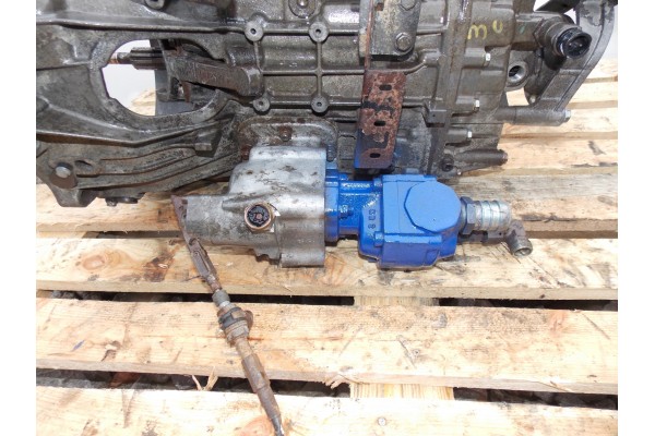 side power adapter pump kipra renault mascott iveco daily 2 8 dci hpi Catalog number of the part fhuskowron przystawka boczna mo