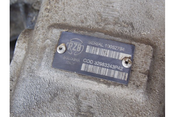 Adaptador lateral de potencia con bomba Kipra para Renault Mascott e I