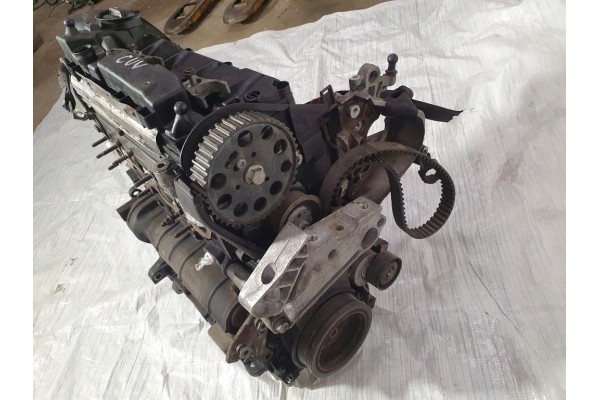 SHARAN TIGUAN AUDI Q3 A3 8V 2015r 2 0 TDI CUV ENGINE COMPLETE BLOCK POST Catalog number of substitutes SILNIK CUV 04L103292H