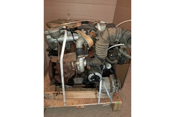 ENGINE 2 5TD D4BA COMPLETE MITSUBISHI L200 PAJERO COMPLETE BUT STANDING OAK Car type cargo vans passenger cars