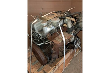 ENGINE 2 5TD D4BA COMPLETE MITSUBISHI L200 PAJERO COMPLETE BUT STANDING OAK Engine type diesel