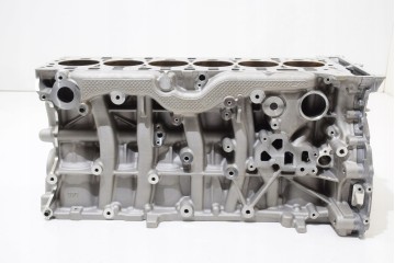 BMW G60 G61 F70 F05 XM G09 B58B30S BLOCK DOWN PISTONS CRANKSHAFT ENGINE B58X Engine type gasoline powered