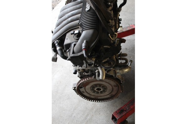VOLVO V50 S40 C30 C70 V70 S60 ENGINE 2 4 B5244S Engine type gasoline powered