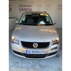 VOLKSWAGEN TOURAN (1T2) Highline