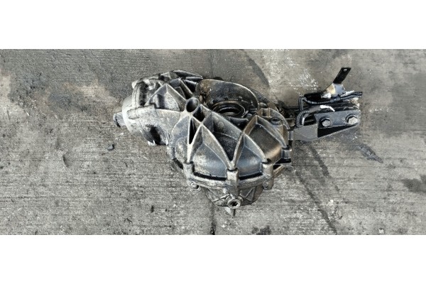 REDUCER BRIDGE DIFFERENTIAL FRONT MERCEDES V CLASS W447 A4473300102 Part manufacturer Mercedes Benz OE