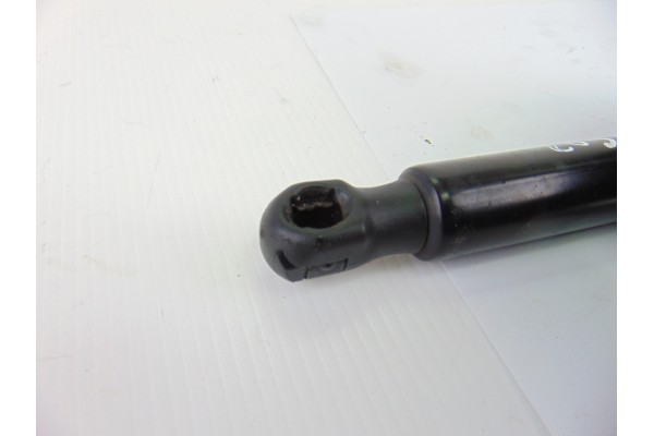 00520315180  AMORTIGUADORES MALETERO / PORTON FIAT 500X (334) Mirror 2017 00520315180 205195 FIAT - 3