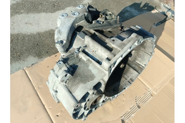 LHC GEARBOX 4X4 SKODA OCTAVIA II LIFT 120 THOUSAND KM VOLKSWAGEN SEAT Part manufacturer Skoda OE