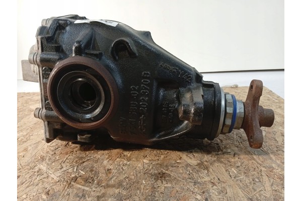 BMW F30 F34 F32 OE Differential Rear Bridge 7589481 3 38 18448
