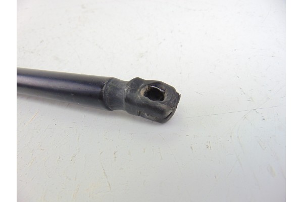 13258179  AMORTIGUADORES MALETERO / PORTON OPEL ASTRA J BERLINA 5P Enjoy 2010 13258179 203912 OPEL - 1