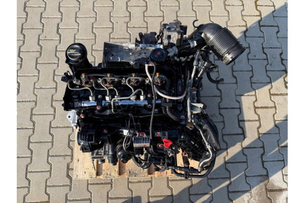 Motor Toyota Verso II Avensis T27 T29 1.6 D4D 2015 N47C 9A01 120000 km