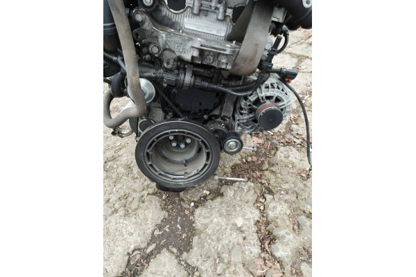 Motor 1.2 THP para Peugeot 308 II T9, 208, 2008, 3008, C4 - Referencia