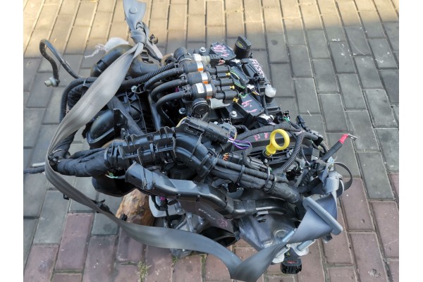 COMPLETE MOTOR FORD FIESTA MK8 1 1 TI VCT 75KM 55KW FSJB 40tys km Catalog number of the part FSJB 1 1