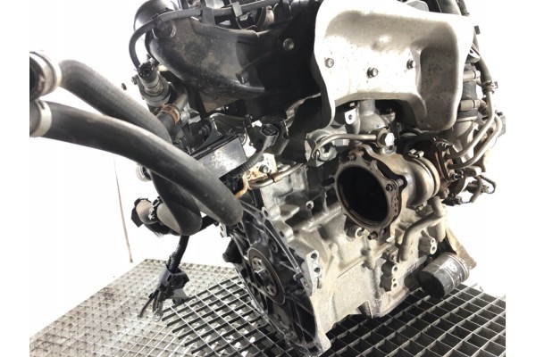 ENGINE TOYOTA 1 2 116KM 8NR C HR Catalog number of substitutes 8NR