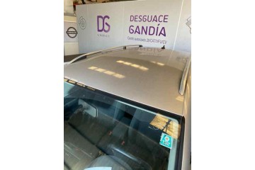 VOLKSWAGEN TOURAN (1T2) Highline