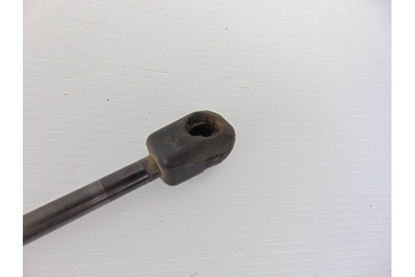 A1769800164 AMORTIGUADORES MALETERO / PORTON MERCEDES-BENZ CLASE A (BM 176)