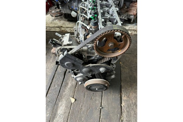 Bomba de Inyección Ford Fiesta MK7 Motor 1.4 TDCI KVJA KUJA