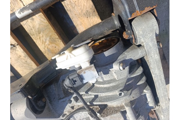 VW T5 2 5 TDI REAR BRIDGE DIFFERENTIAL with lock driver HALDEX Part manufacturer Volkswagen OE