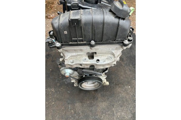Motor PEUGEOT 208 II HM05 10KRAB 1.2 VTI Año 2023