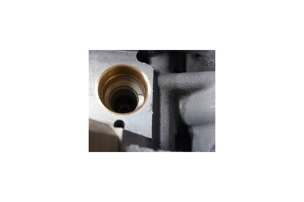 ENGINE VW TRANSPORTER MULTIVAN T5 1 9 TDI AXB AXC NEW PISTONS 0 50 Catalog number of the part 038100098