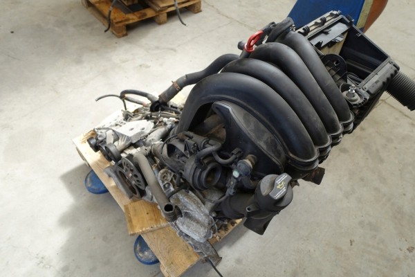 Mercedes w245 w169 engine 2 0 266 266960 B200 complete 140t km