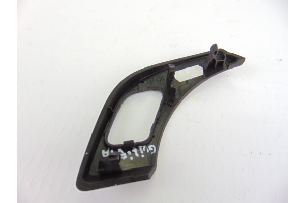 156088382 MOLDURAS DELANTERAS ALFA ROMEO GIULIETTA (191) Basis (2016) 2016 156088382 191886 ALFA ROMEO - 1