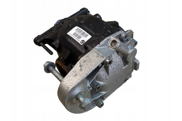 Rear differential BMW X3 F25 7636994 Catalog number of the part 7636994