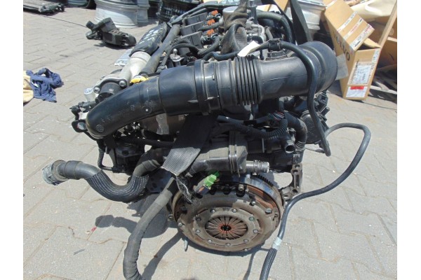 Motor Completo Peugeot 1.2THP HN05 10TMA6 42,000 KM