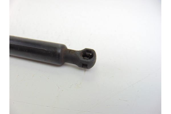 9673083680  AMORTIGUADORES MALETERO / PORTON PEUGEOT 208 GT Line 2016 9673083680 193406 PEUGEOT - 3