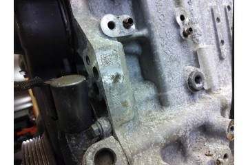 Motor para Peugeot Partner 2017 1.6L Diésel Automático Lado Derecho