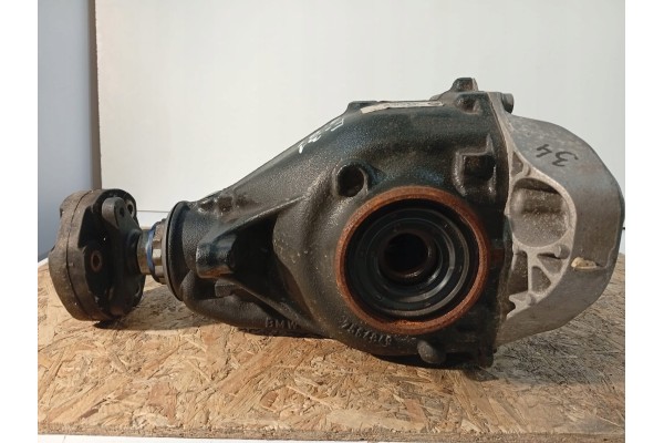 BMW F30 F34 F32 OE Differential Rear Bridge 7603759 2 81 18450