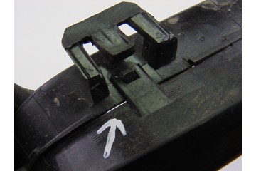  REJILLA DELANTERA BMW SERIE 1 BERLINA (E81/E87) 116d 2009 194526 BMW - 4