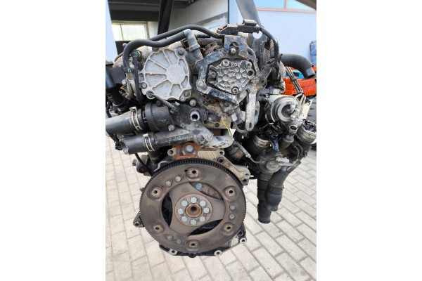 Engine Diesel PEUGEOT 807 2 2 HDI 10r 4H01 10DZ73 Catalog number of the part 4H01 10DZ73