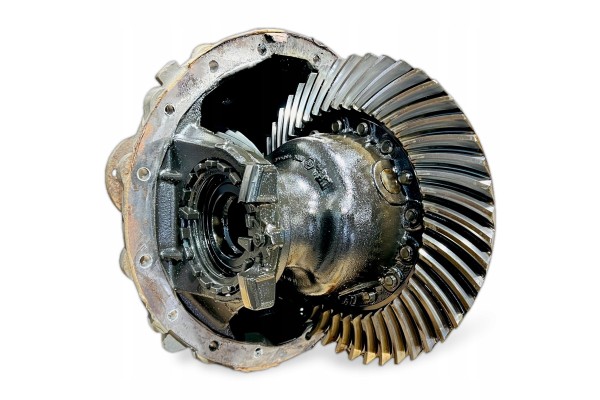 R440 13 0 C22 5 MERCEDES BENZ Differential drive axle Packaging status replacement