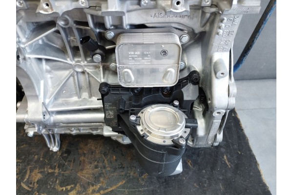 Volkswagen Touran III 2025 1 5 TSI DXD MOTOR LIKE NEW 11km Engine type gasoline powered
