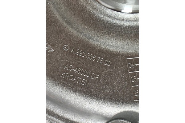 Differential Distribution Box Transmission Mercedes GLC W254 1 3 266 Part manufacturer Mercedes Benz OE